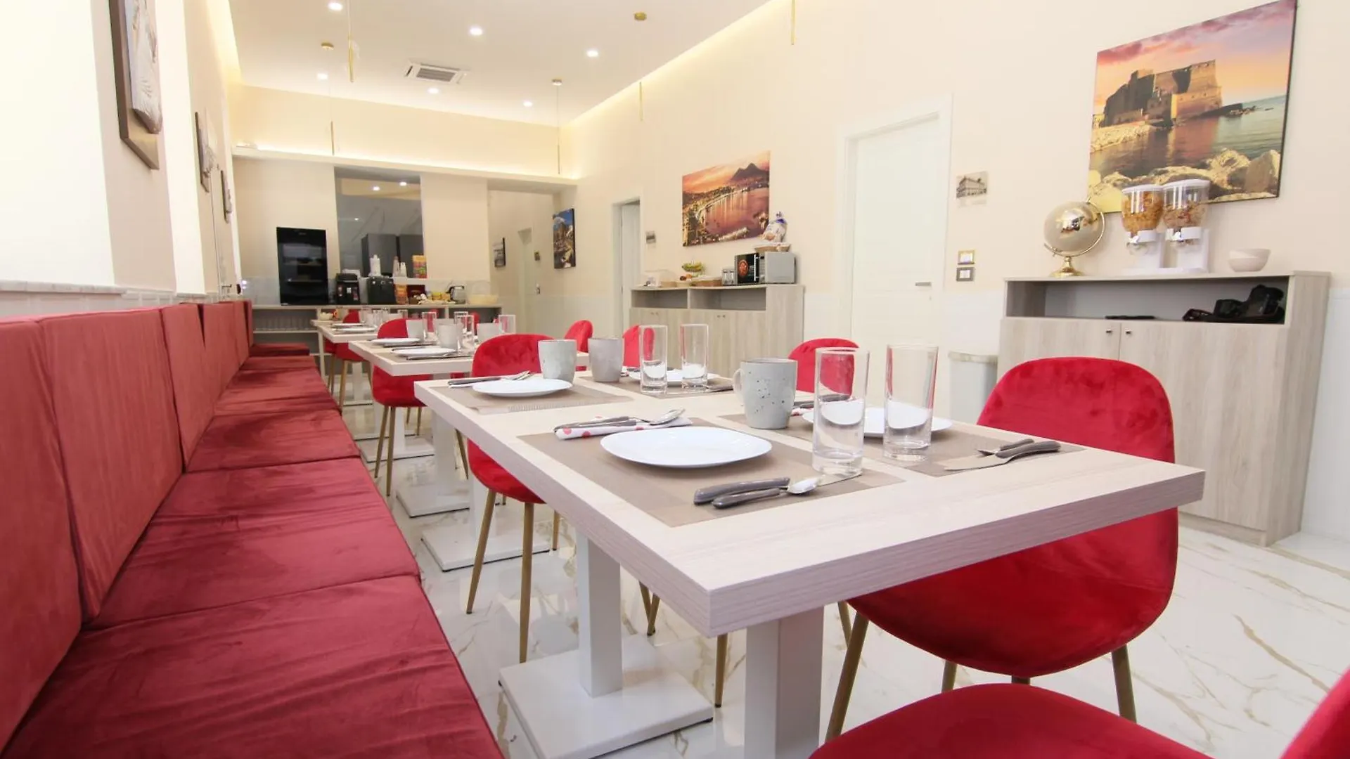 Hotel Auroom Neapel Italien