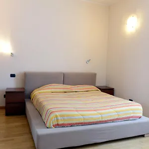 Medioevo Apartment Varese