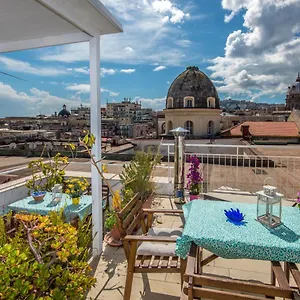 Apartment Relais Old From A Terrace, Naples